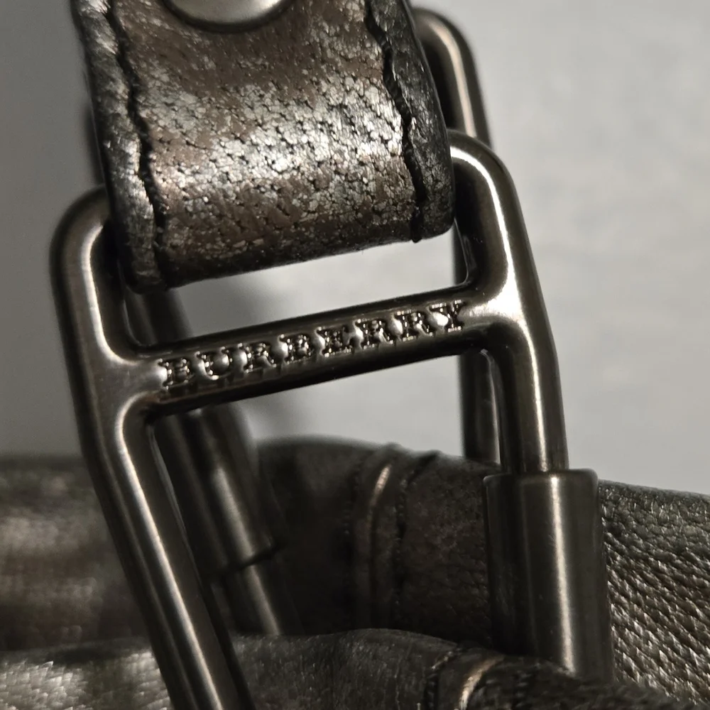 Burberry bag - Picture 5 of 11